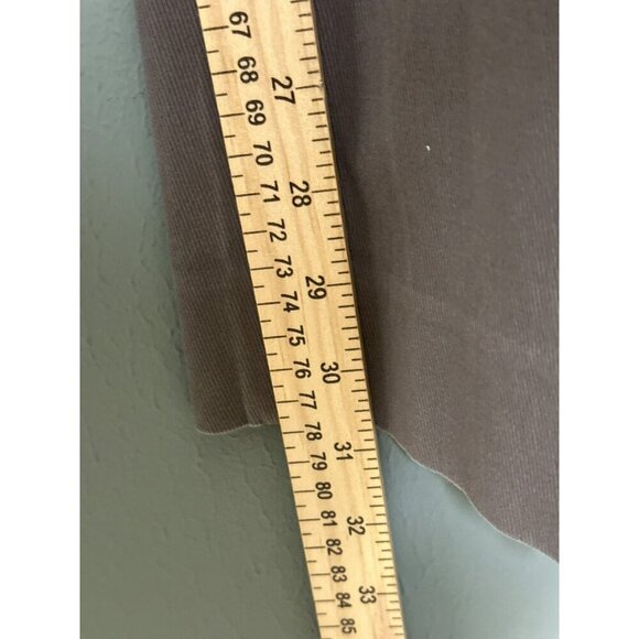 Banana Republic Men's 34" x 32" Classic Fit Chino's Straight Leg - Picture 4 of 13